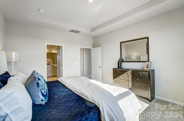 2742 Phoenix Court, Gastonia, NC 28052