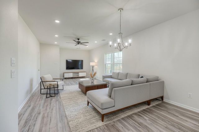 277 Vicksburg Lane, Livingston, TX 77351