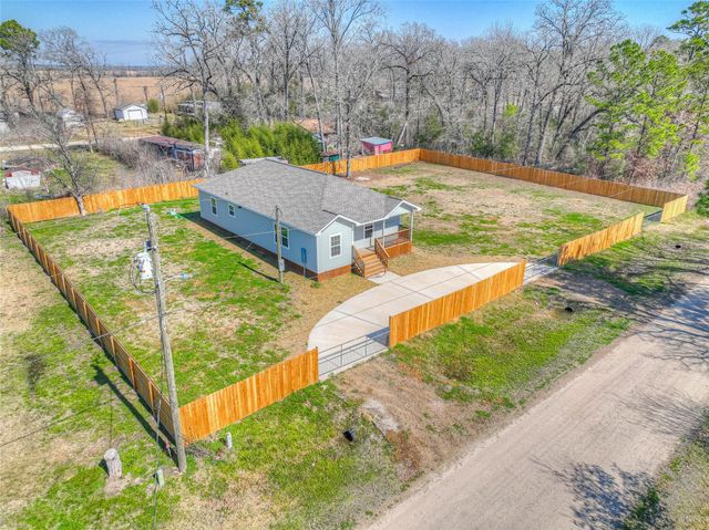 277 Vicksburg Lane, Livingston, TX 77351