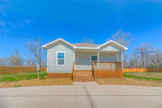 277 Vicksburg Lane, Livingston, TX 77351