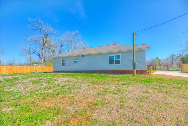 277 Vicksburg Lane, Livingston, TX 77351