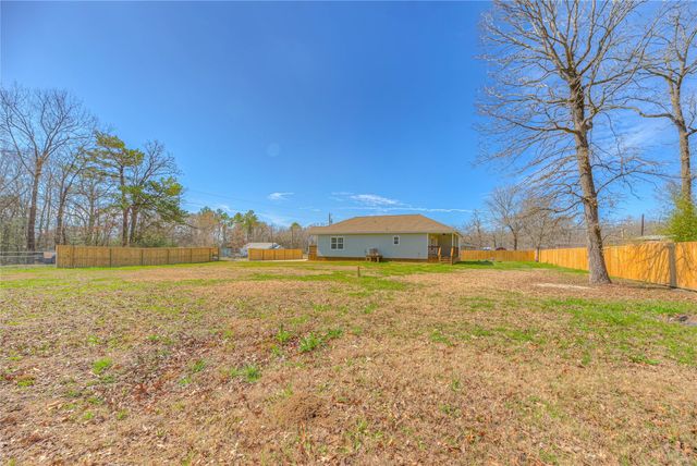 277 Vicksburg Lane, Livingston, TX 77351