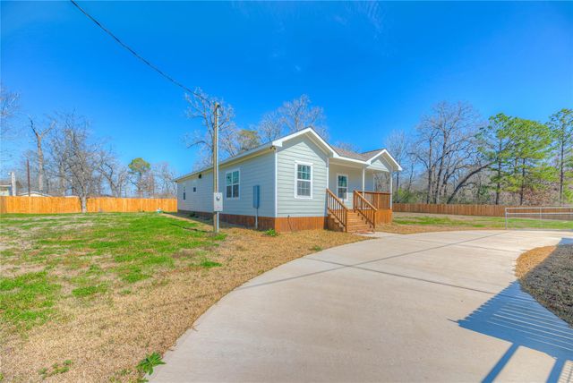 277 Vicksburg Lane, Livingston, TX 77351