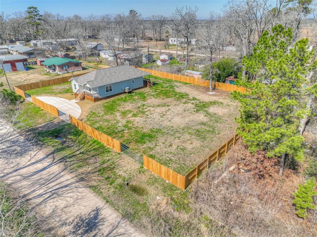 277 Vicksburg Lane, Livingston, TX 77351