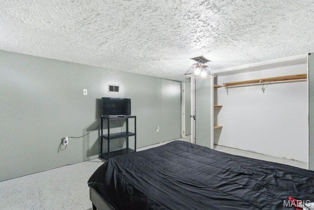 3320 Village Lane, Granite City, IL 62040