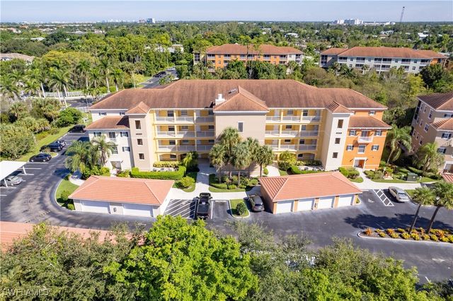 4530 Botanical Place CIR 206, Naples, FL 34112