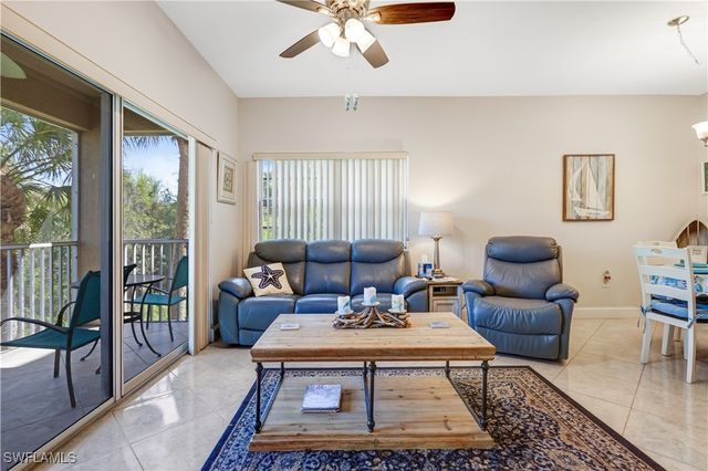 4530 Botanical Place CIR 206, Naples, FL 34112