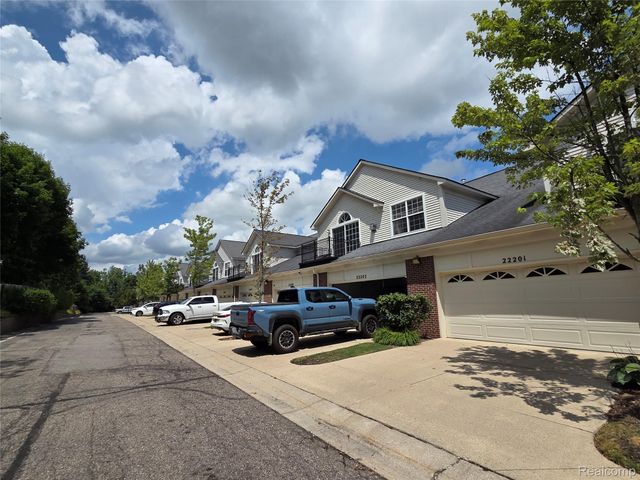 22202 Alexa Drive, Commerce Charter Township, MI 48390