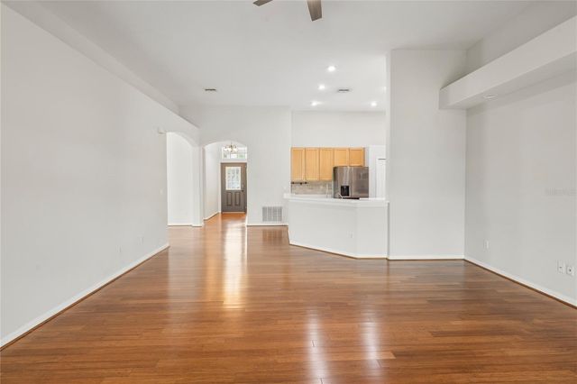 31203 ANNISTON DRIVE, Wesley Chapel, FL 33543