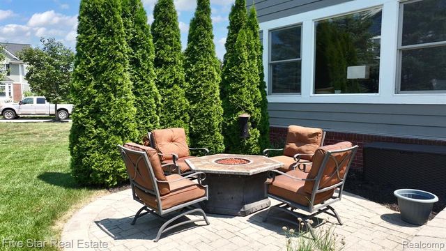 1750 Cheshire Lane, Commerce Twp, MI 48382