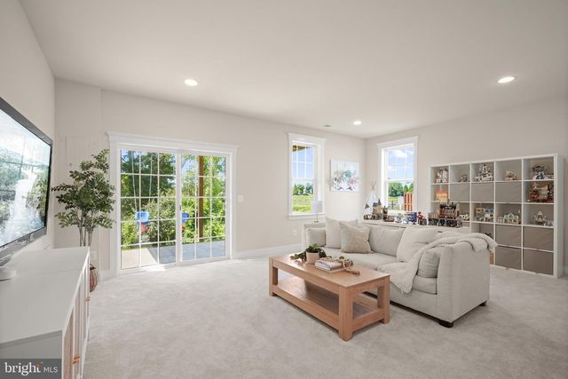 210 UPPER BROOK TER, Purcellville, VA 20132