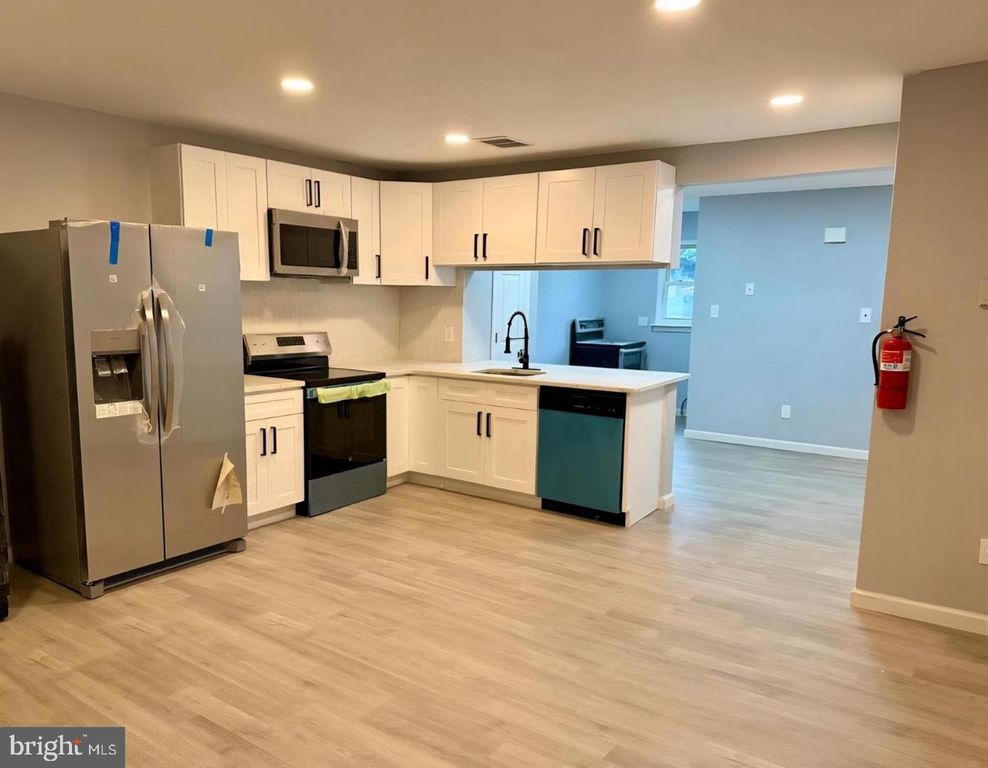 611 TARA DR, Sicklerville, NJ 08081