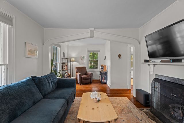 209 Main Street, Deep River, CT 06417