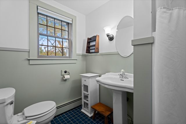 209 Main Street, Deep River, CT 06417