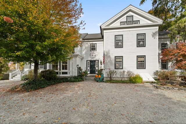 209 Main Street, Deep River, CT 06417