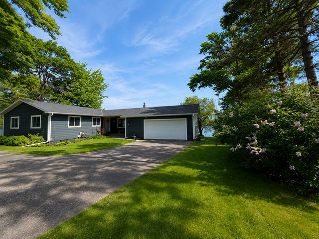 14390 Shoreview Drive, Baxter, MN 56425