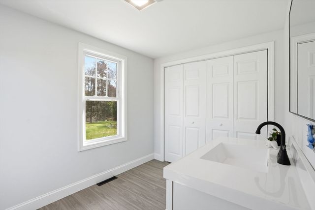357 Wareham St, Middleboro, MA 02346