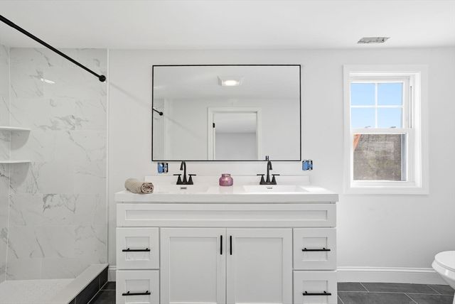 357 Wareham St, Middleboro, MA 02346