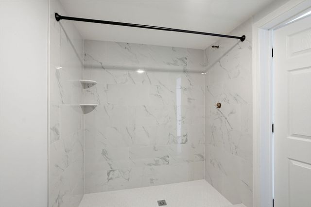 357 Wareham St, Middleboro, MA 02346