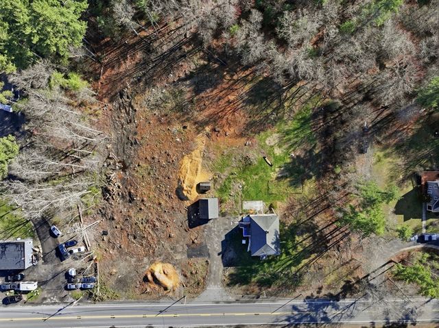 357 Wareham St, Middleboro, MA 02346