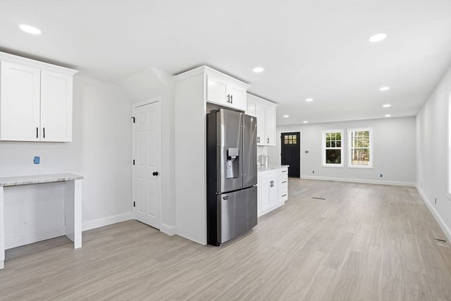 357 Wareham St, Middleboro, MA 02346