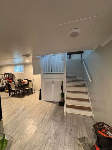 564 Carolina Street, Gary, IN 46402