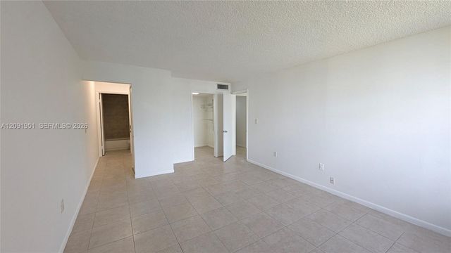 10865 SW 112th Avenue 312, Miami, FL 33176