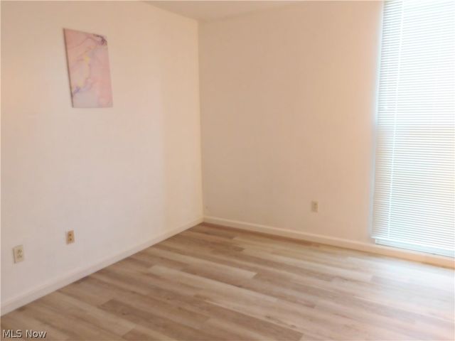 3080 N River Road J5, Warren, OH 44483