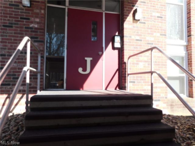 3080 N River Road J5, Warren, OH 44483