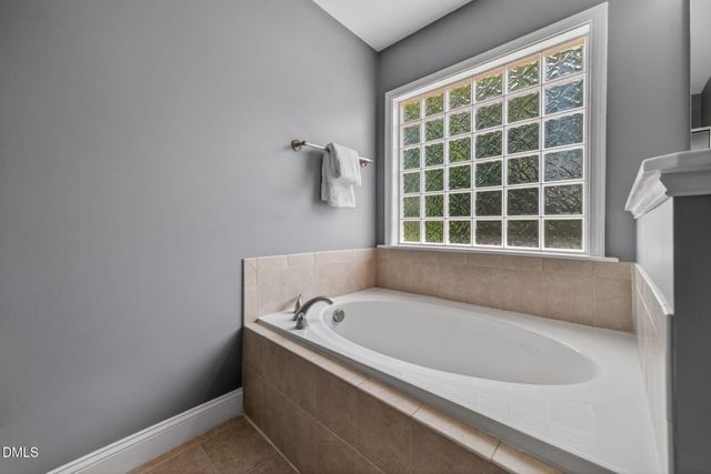 8524 Battery Crest Lane, Wake Forest, NC 27587