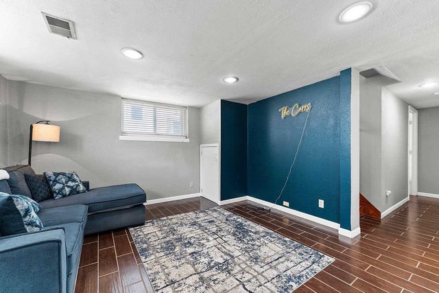 707 N SAWYER STREET, Oshkosh, WI 54902