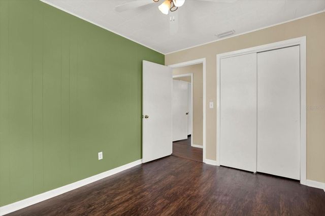5923 14TH STREET, Zephyrhills, FL 33542