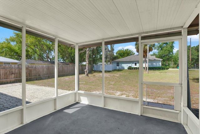 5923 14TH STREET, Zephyrhills, FL 33542