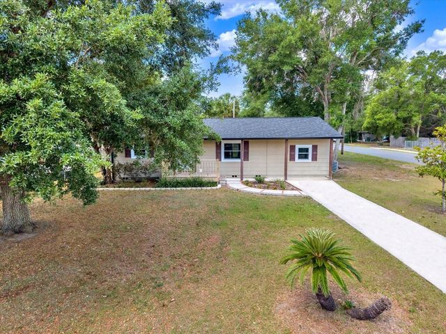 5923 14TH STREET, Zephyrhills, FL 33542