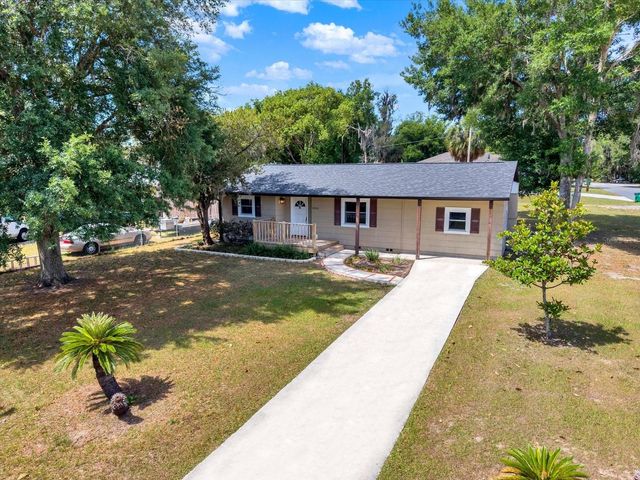 5923 14TH STREET, Zephyrhills, FL 33542