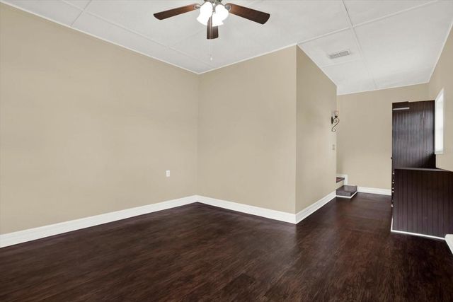 5923 14TH STREET, Zephyrhills, FL 33542