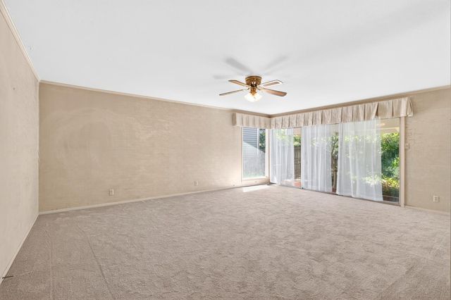 2920 Canal Dr, Stockton, CA 95204