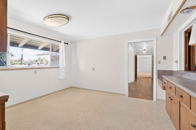 2920 Canal Dr, Stockton, CA 95204