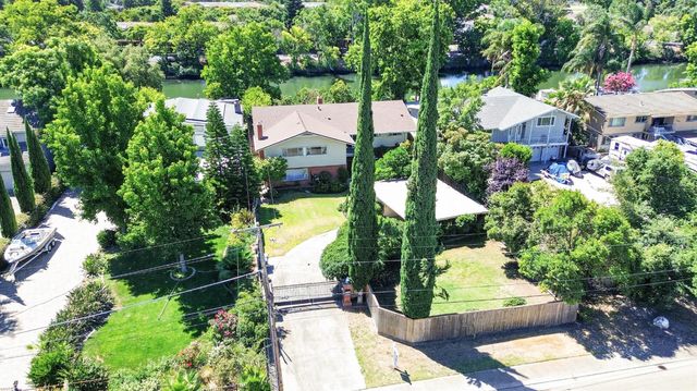 2920 Canal Dr, Stockton, CA 95204