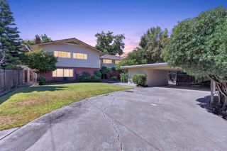 2920 Canal Dr, Stockton, CA 95204