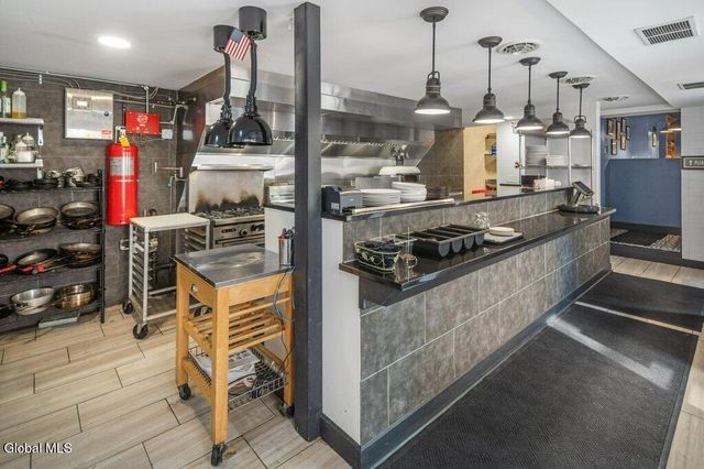 340 Hamilton Street, Albany, NY 12210