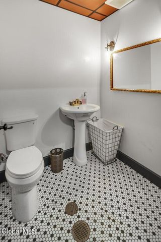 340 Hamilton Street, Albany, NY 12210