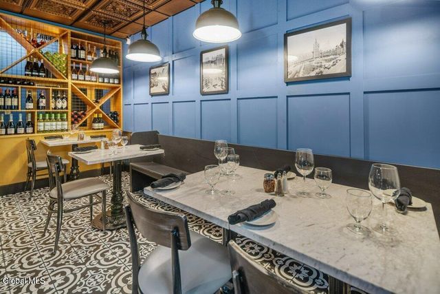 340 Hamilton Street, Albany, NY 12210