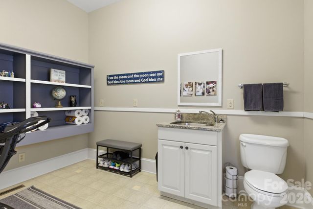 1705 29th Avenue Place NE, Hickory, NC 28601