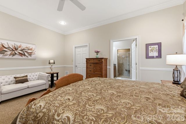 1705 29th Avenue Place NE, Hickory, NC 28601
