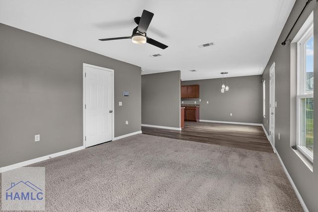 215 Barbour Lane, Hinesville, GA 31313