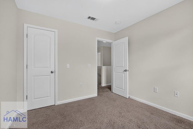 215 Barbour Lane, Hinesville, GA 31313