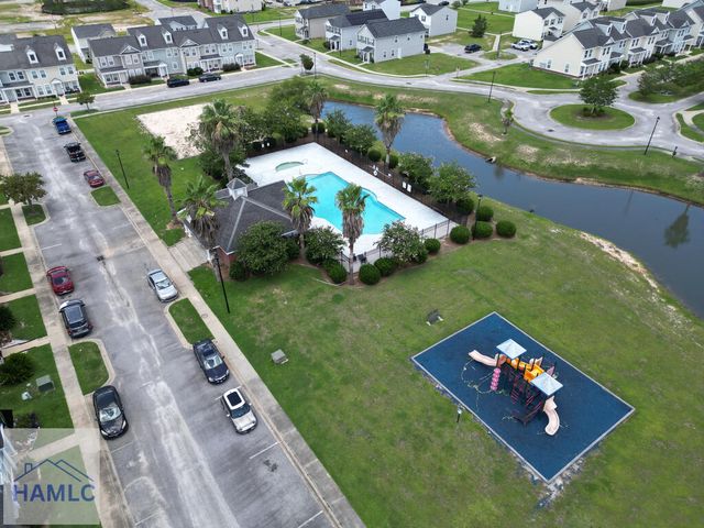 215 Barbour Lane, Hinesville, GA 31313
