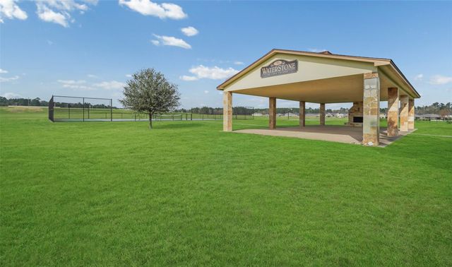 136 Peninsula Point Drive, Montgomery, TX 77356