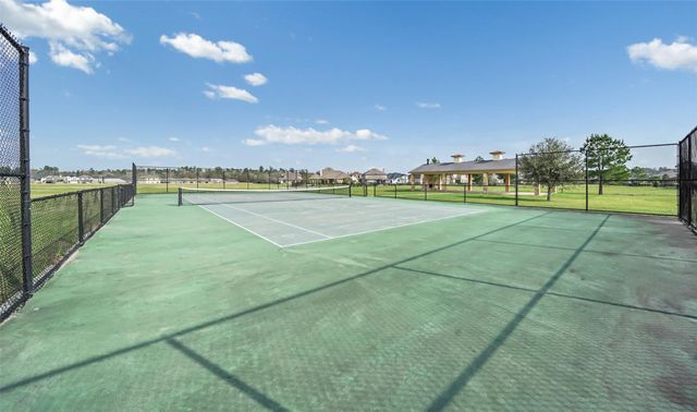 136 Peninsula Point Drive, Montgomery, TX 77356